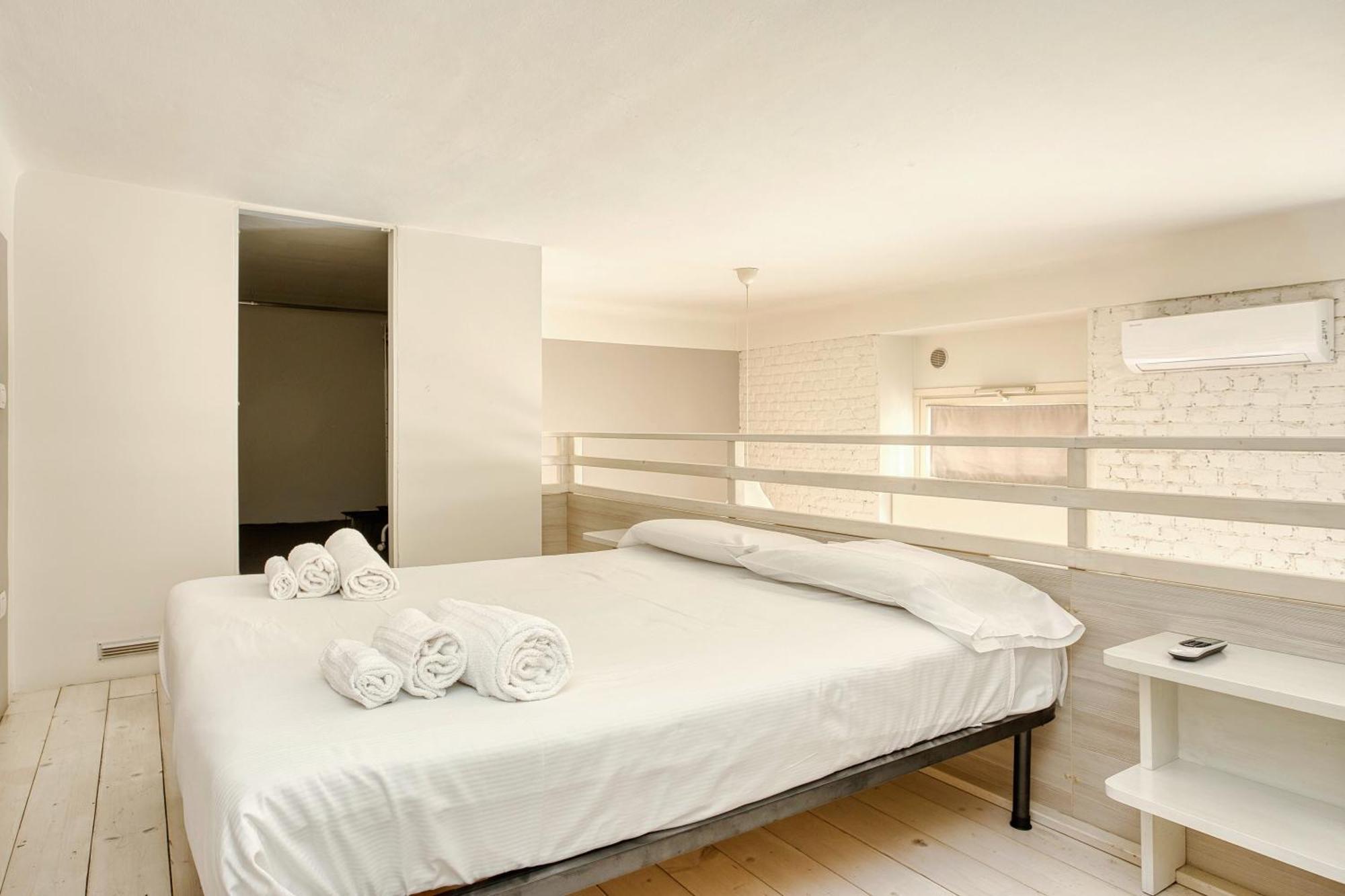 Modern Loft Near Bosco Verticale Milánó Kültér fotó